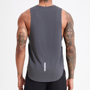 Ultra-Light Men Running Wind Tunnel 100% Polyester Breathable Jogging Vest - Product Image 4