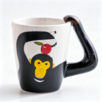 Mug à café en céramique imprimé chimpanzé créatif avec poignée en forme de bras de singe 3D, tasse à thé animale de dessin animé, cadeau fantaisie, vaisselle originale