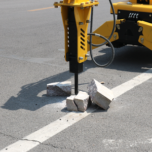 Robot de démolition polyvalent pour les travaux de pont, de tunnel et de carrière avec une force de rupture extrême - Product Image 5