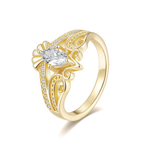 Anillo de Plata de Ley S925 con Moissanita Marquise, Diseño de Corona Tallada, Estilo Vintage, para Boda o Compromiso, Regalo para Mujer - Product Image 1