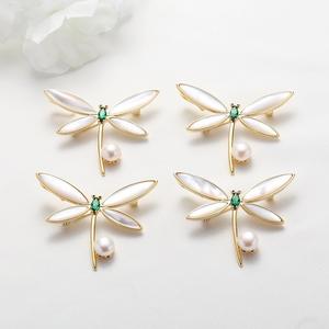 "Dragonfly Style Korean Edition Freshwater Pearl <b>Pin</b> Button <b>Brooch</b> for Women's Suit Coat Chest Decoration" - Product Image 2