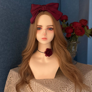 หุ่นหัวคุณภาพสูง PVC แข็งแรง สวยงาม สมจริง สำหรับโชว์สินค้าแฟชั่นหรูหรา - Product Image 2