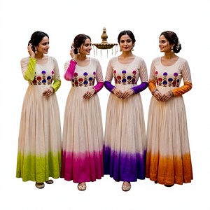 Robe de mariée indienne de luxe exclusive en Georgette Star avec broderie de fils de coton, longueur ras du sol, séchage rapide - Product Image 3