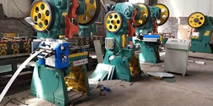 Tự động tấm CuộN đấm Máy ép tùy chỉnh kim loại đục lỗ mô hình đấm máy với chất lượng tốt nhất - Product Image 3