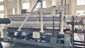 Yeni 100-500mm çift duvar oluklu boru makinesi üretim hattı PP PE HDPE LDPE ekstrüzyon çekirdek vida motoru üretim tesisi - Product Image 4