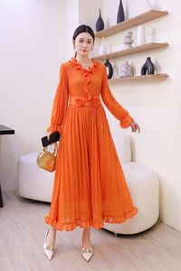 เดรสยาวสีพื้นแบบจีบ แขนยาว ผ้าทอ ซักได้ เหมาะสำหรับงานกลางคืน ขายส่งจำนวนมากโดยผู้ผลิตที่เชื่อถือได้ - Product Image 3