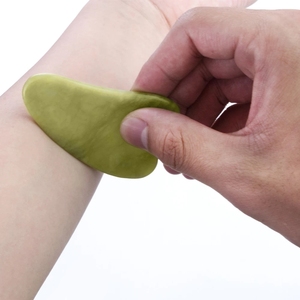Grattoir facial en jade pour la relaxation des muscles du visage, le lifting de la peau, le massage du visage, le Gua Sha - Product Image 5
