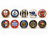 Badge Bouton Personnalisé Club de Football Plaqué Or Gravé UV Forme Personnalisée en Fer Blanc Épinglette Souvenir Équipe Sportive Cadeau Collection Fan