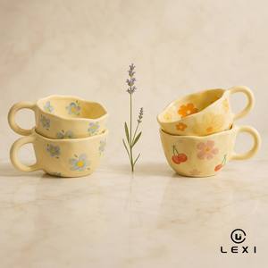 Juego de Tazas de Cerámica Pintadas a Mano con Diseño Floral, Borde Ondulado, Patrón Botánico en Azul, Cereza, Morado, Tulipán, Amarillo y Naranja, para <span class=keywords><strong>Café</strong></span> y Té - Product Image 2