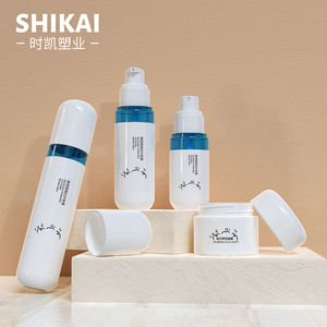 Flacone Spray per animali domestici all'ingrosso da <span class=keywords><strong>100</strong></span> <span class=keywords><strong>Ml</strong></span> confezione bianca a forma di capsula Toner cosmetico contenitore in plastica 50ml flacone Spray per Toner facciale - Product Image 2