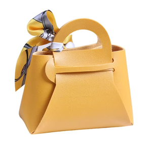 Sac cadeau en cuir PU écologique, avec décoration en nœud de soie détachable, pochette à bijoux élégante, légère et portable - Product Image 4