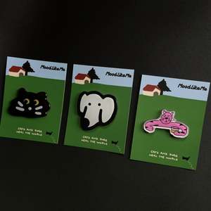 Modernas Pegatinas Magnéticas para Refrigerador con Figuras de Personajes de Anime y Animales Coreanos en Acrílico - Product Image 2