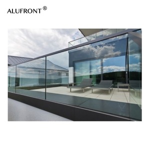 Base en profilé d'aluminium 6063 de style moderne Pont à chaussures linéaire en <span class=keywords><strong>U</strong></span> Garde-corps de balcon en verre sans cadre pour villas - Product Image 4