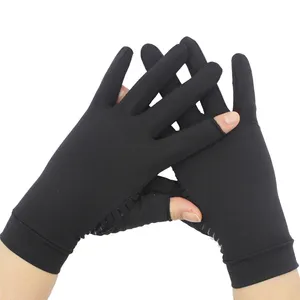 Directement du fabricant Gants de compression en cuivre pour le soulagement de la douleur arthritique Gants à écran tactile à deux doigts exposés