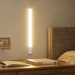 <span class=keywords><strong>Luz</strong></span> LED para Gabinete, Recargable por USB, con Sensor de Movimiento, para Cocina, <span class=keywords><strong>Armario</strong></span>, Guardarropa e Iluminación de Mostrador - Product Image 3