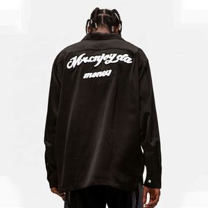 Camisa de satén de manga larga informal personalizada para hombre para ropa de calle bordado transpirable y sostenible de manga larga para primavera - Product Image 2