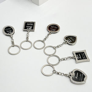 Llavero cuadrado de alta calidad, popular en fábricas, llavero conmemorativo, llavero de regalo para parejas encantadoras - Product Image 2