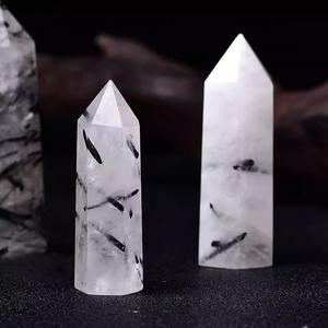 Natuurlijke Zwarte Ruatiled Kwarts Ruwe Steen Gepolijst Punt Kristallen Kolom Milieuvriendelijke Mascotte Home Office Decoratie - Product Image 3