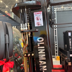 Excellent condition Brand New 3.5 3 5 Ton OLINMAN Forklift 4WD off-road forklift Diesel Lifting <b>Machine</b> Made in China - Product Image 3
