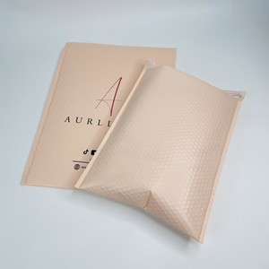 Sobre de correo acolchado con burbujas de <span class=keywords><strong>precio</strong></span> al por mayor, <span class=keywords><strong>precio</strong></span> competitivo, logotipo impreso personalizado, correo de burbujas beige para embalaje de cosméticos - Product Image 3