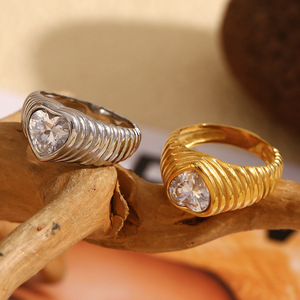 18K Pvd Gold Plated Ribbed Heart Cz Zircon Stainless Steel Waterproof Hypoallergenic Stackable <b>Statement</b> <b>Ring</b> For Women - Product Image 3