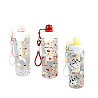 Gobelet d'eau portable en PC grande capacité, motif dessin animé, avec paille flottante et cordon, personnalisable, vente en gros, pour l'été