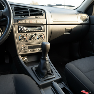 Pomo de Cambio de Marchas Negro para Alfa Romeo 145 08 TR - Product Image 3