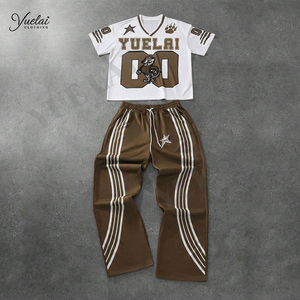 Completo Estivo da <span class=keywords><strong>Uomo</strong></span> Due Pezzi Streetwear Personalizzato <span class=keywords><strong>Stile</strong></span> Y2K Hip Hop Firmato in 100% Cotone di Alta Qualità con T-shirt e Pantaloni Casual - Product Image 1