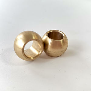 Пользовательские латунные кольцевые шаровые детали 10 мм 15 мм 18 мм 22 мм подшипниковые шарики с индивидуальным сквозным отверстием - Product Image 3
