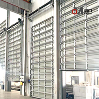 Porte sectionnelle industrielle robuste en alliage d'aluminium à ouverture latérale, coupe-vent, isolée, certifiée CE, automatique 60