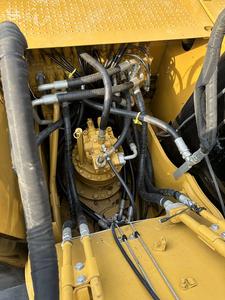 รถขุดไฮดรอลิกหนอนผีเสื้อ CAT323แบบ2022ตันปั๊มเครื่องยนต์กำลัง118kw 23ตันและส่วนประกอบเกียร์ - Product Image 4