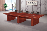 Table de conférence extensible moderne de luxe en bois sur mesure pour les réunions de conseil d'administration