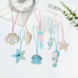 Pronto Estoque Handmade Rhinestone Frisado Shell Starfish Jellyfish Sea Horse Estrela Pendurado Corda Patches Crystal Bag Lanyard Patch - Product Image 3