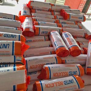 <span class=keywords><strong>Manta</strong></span> de lana de vidrio precortada con cara Kraft R19 R21 Rollo de lana de vidrio de fibra al vacío Precio de fábrica <span class=keywords><strong>para</strong></span> techos aislantes con papel Kraft - Product Image 6