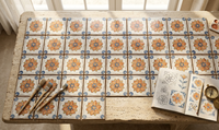 Carrelage Céramique Moderne Lumineux Peint à la Main - Motif Floral Authentique en Terre Cuite Cobalt, Résistant aux Acides, Antibactérien, Glaçure Craquelée
