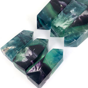 Obelisco de Cristal Curativo al por Mayor, <span class=keywords><strong>Torre</strong></span> de Cristal de Fluorita de Cuatro Caras con Punta de Pluma para Decoración del Hogar - Product Image 5