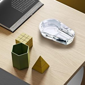 Cenicero Compacto Pequeño para el Hogar, Diseño Minimalista, Resistente al Calor, con Soporte para Cigarrillos, para Sala de Estar, Mesa de Centro, Dormitorio - Product Image 2