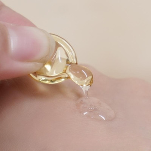2023s Retinol Ceramida Cápsula Suero Línea fina y borrado de arrugas Suero facial Vitamina C Brillo Cápsulas de suero antienvejecimiento - Product Image 3