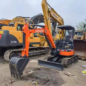 Excavadora Usada Hitachi ZX30 de 3 Toneladas de Segunda Mano de Buena Calidad, Modelo Popular Japonés en Buen Estado, Disponible en Stock - Product Image 2