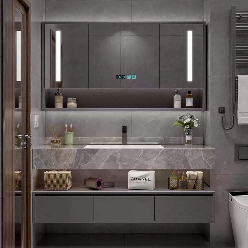 สีเทาเข้ม