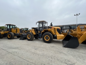 รถตักล้อยาง LiuGong 856H มือสอง, รถตักงานหนักสำหรับงานก่อสร้างและงานดิน - Product Image 1
