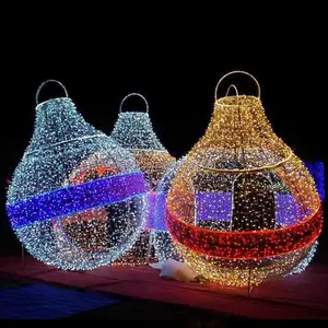 木用屋外3D照明付き球体商業ヤードディスプレイ用LEDクリスマスボール照明