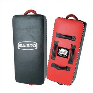Escudo de Artes Marciales Saibro, Almohadilla de Entrenamiento de Cuero PU con Agarraderas, Rojo y Negro, para Adultos - Product Image 3