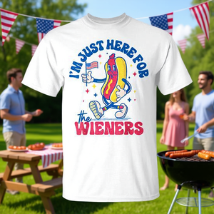 Camiseta I'm Just Here For The Wieners del 4 de julio - Product Image 3