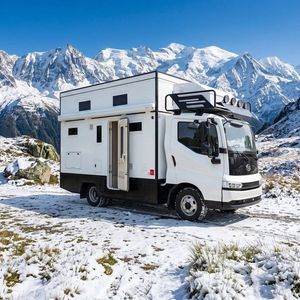 Autocaravana Todoterreno Eléctrica de Lujo para Campamentos Aislados, Expediciones y Aventuras de Overlanding, Mini Camioneta Eléctrica - Product Image 3