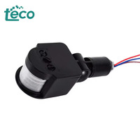 Détection à 180 degrésCapteur de mouvement infrarouge extérieur mural 220v Pir