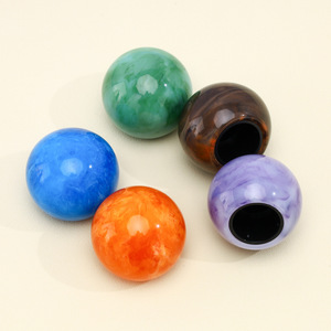 Ventes en gros de bouchons et de fermetures en résine colorée en forme de boule, bouchons en <span class=keywords><strong>plastique</strong></span> pour flacons de parfum FEA 15MM - Product Image 2
