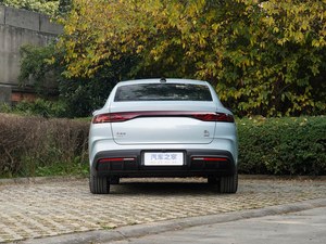 BYD Qin <span class=keywords><strong>L</strong></span> 2026 DM-<span class=keywords><strong>i</strong></span> 210KM Cloud Sedan <span class=keywords><strong>v</strong></span> - Product Image 6