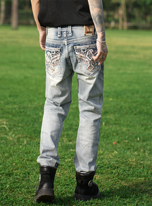 Jeans de mezclilla para hombre con bolsillos traseros bordados de costuras resistentes, corte recto de cintura media, estilo moderno - Product Image 4