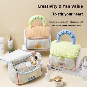 กระเป๋าจัดระเบียบเครื่องสำอางสำหรับเดินทางใบใหญ่ ดีไซน์ใหม่ น่ารัก รูปทรงบ้าน พร้อมซิปปิด สำหรับผู้หญิงและเด็กผู้หญิง - Product Image 2